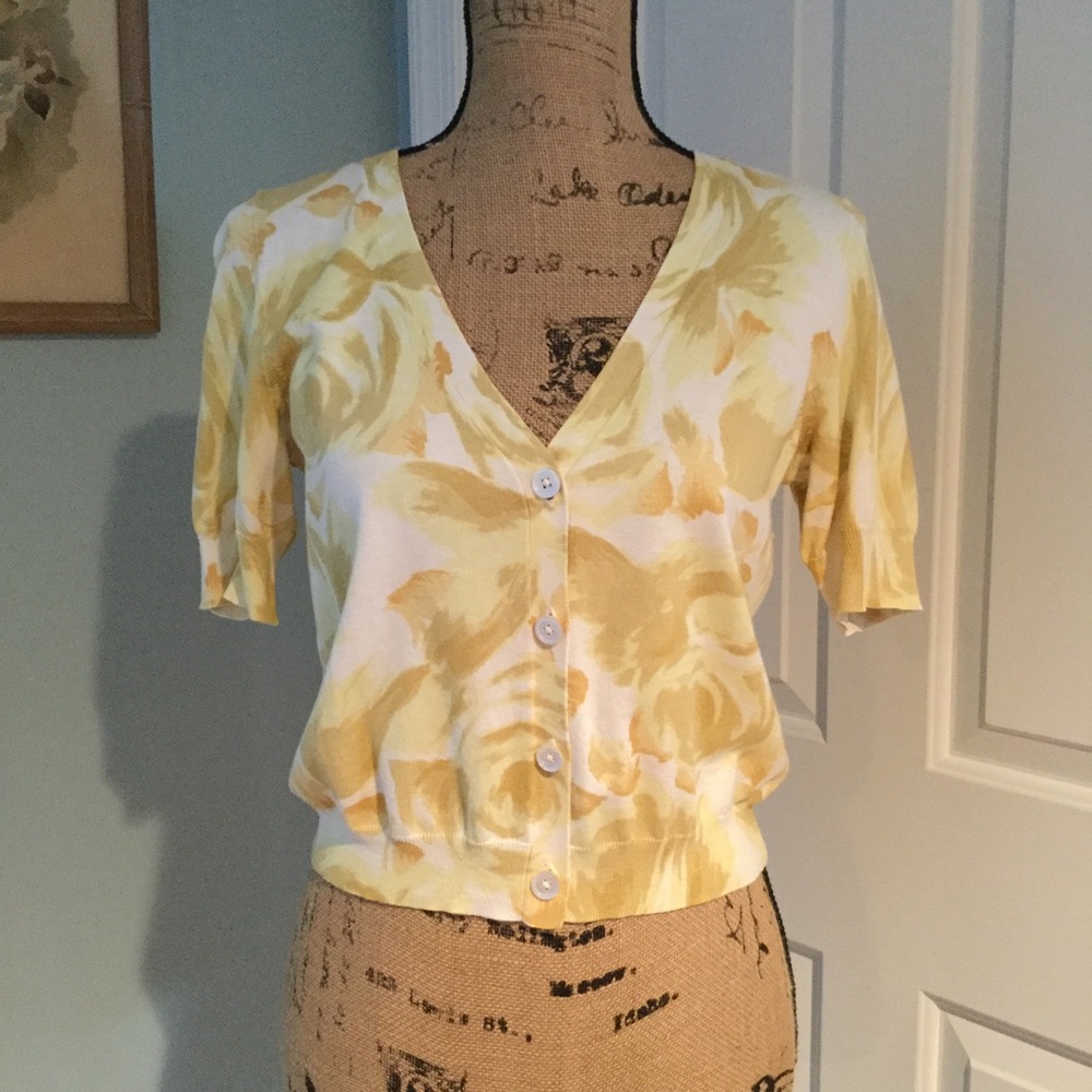 🎉SALE!!🎉 Talbots rose cardigan