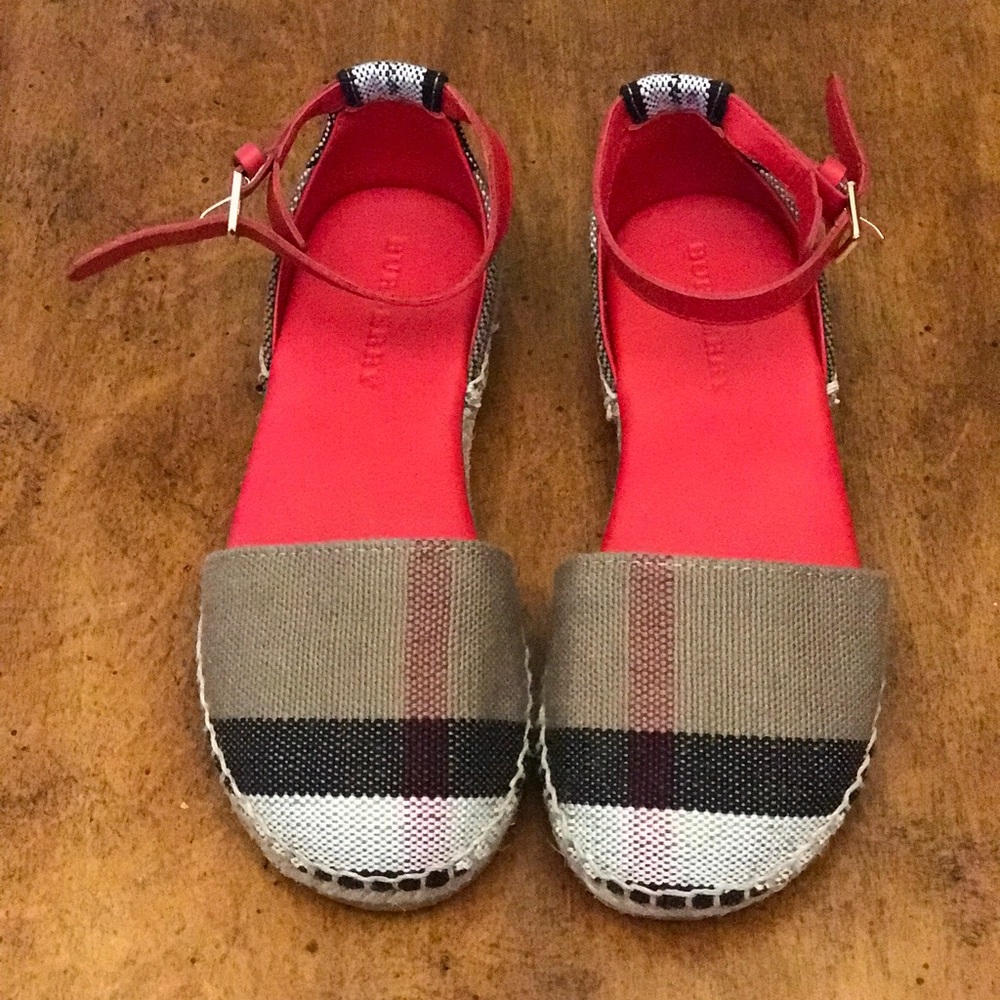 Burberry kids shoes.
