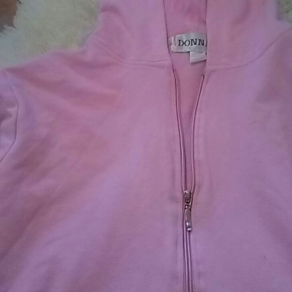 Sold! bundle of sweatshirts - Picture 2 of 3