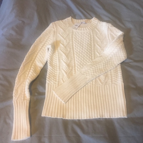 Gap Cable-knit Sweater - Picture 1 of 3