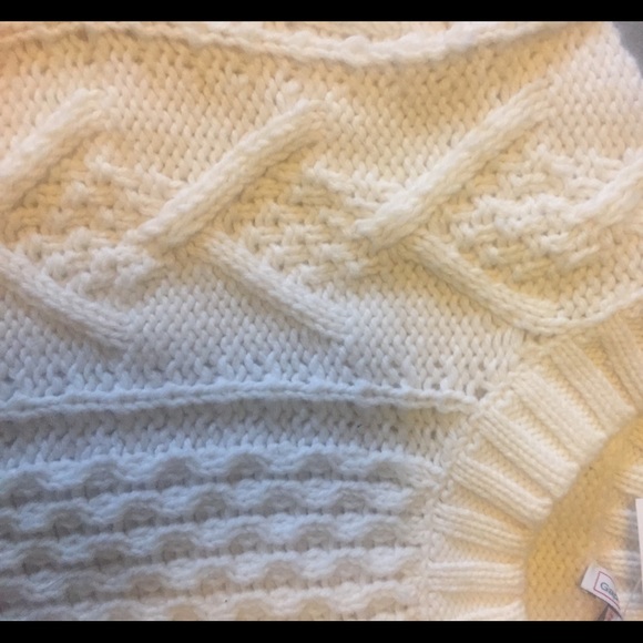 Gap Cable-knit Sweater - Picture 2 of 3