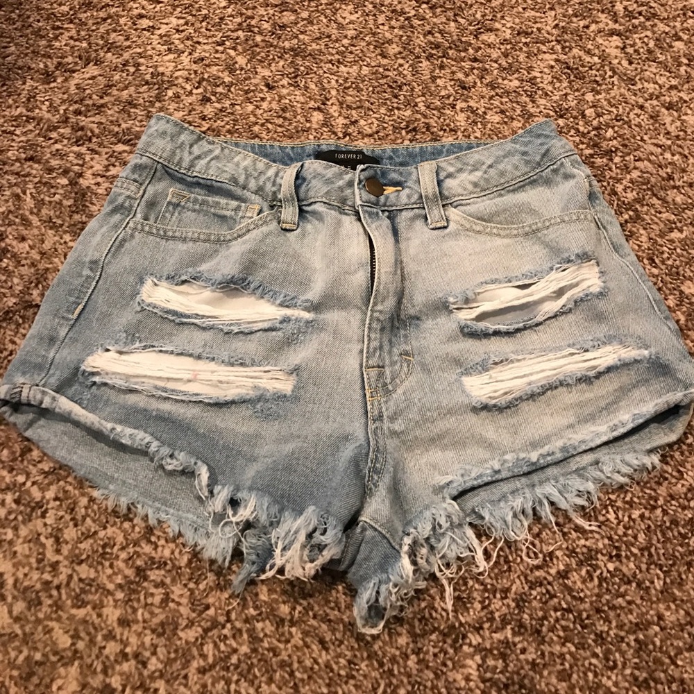 Forever 21 distressed shorts