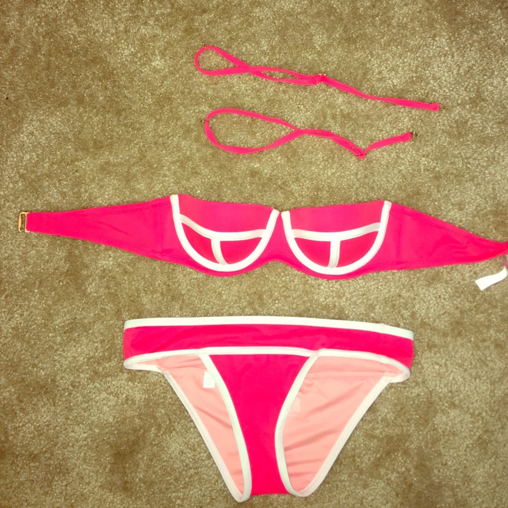 Victoria Secret bikini