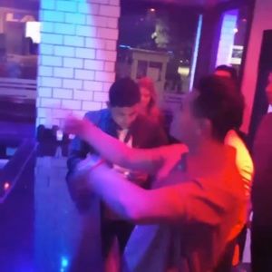 Meet your Posher, Christopher