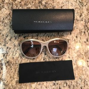 Burberry Authentic Sunglasses-USED