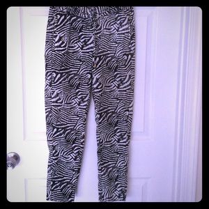 🌟Black & white graphic waist tie pants, H&M, size 4🌟