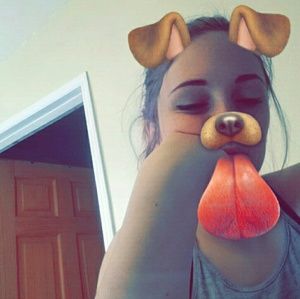 Meet your Posher, Rebekah