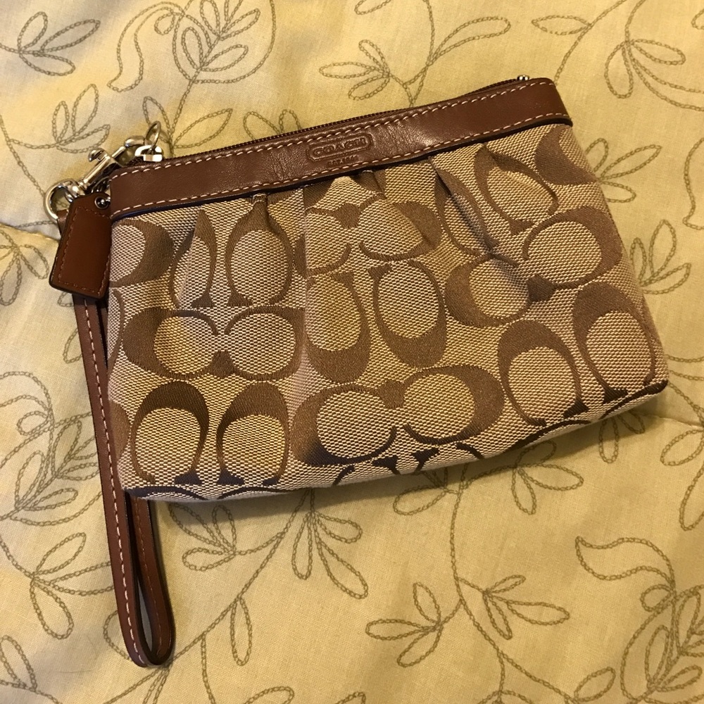 Coach wristlet