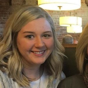 Meet your Posher, Courtney