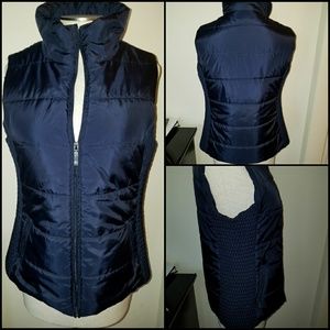 **Liz Claiborne** Navy Puffer Vest