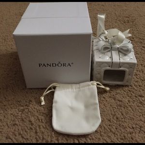 Pandora 2016 ornament