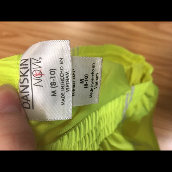 Yellow danskin athletic shorts - Picture 4 of 4