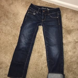 American eagle capris