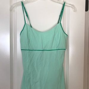 Lululemon cami tank size 8