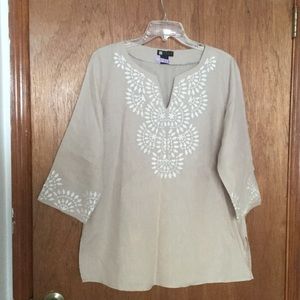 Embroidered tunic Embroidered tunic