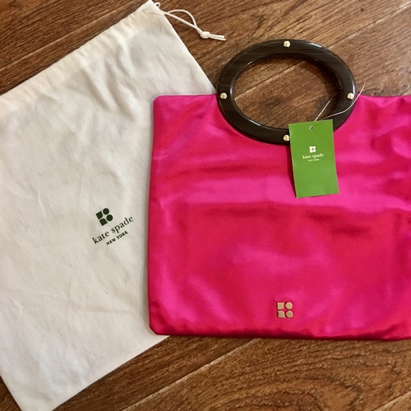 kate spade Handbags - ✨Sale✨FIRM:Kate Spade NWT Jocelyn Pink/Red