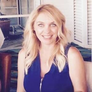 Meet your Posher, Renee