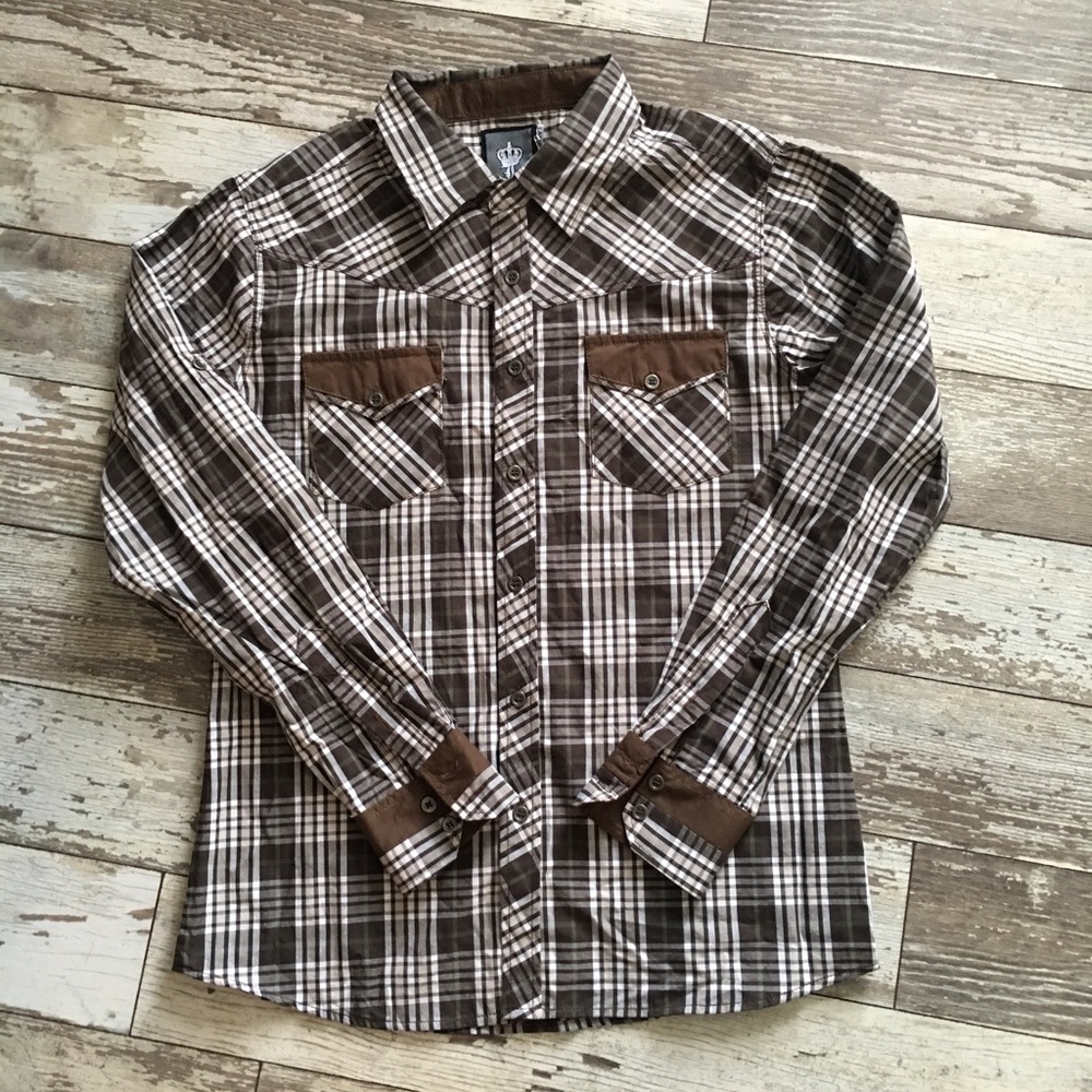 Men's button up shirt