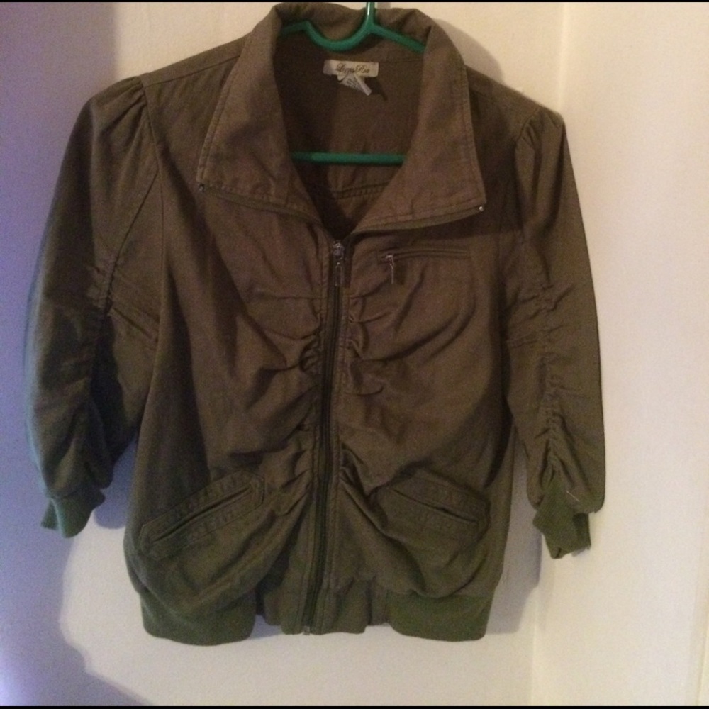 Army green jacket. Great condition!