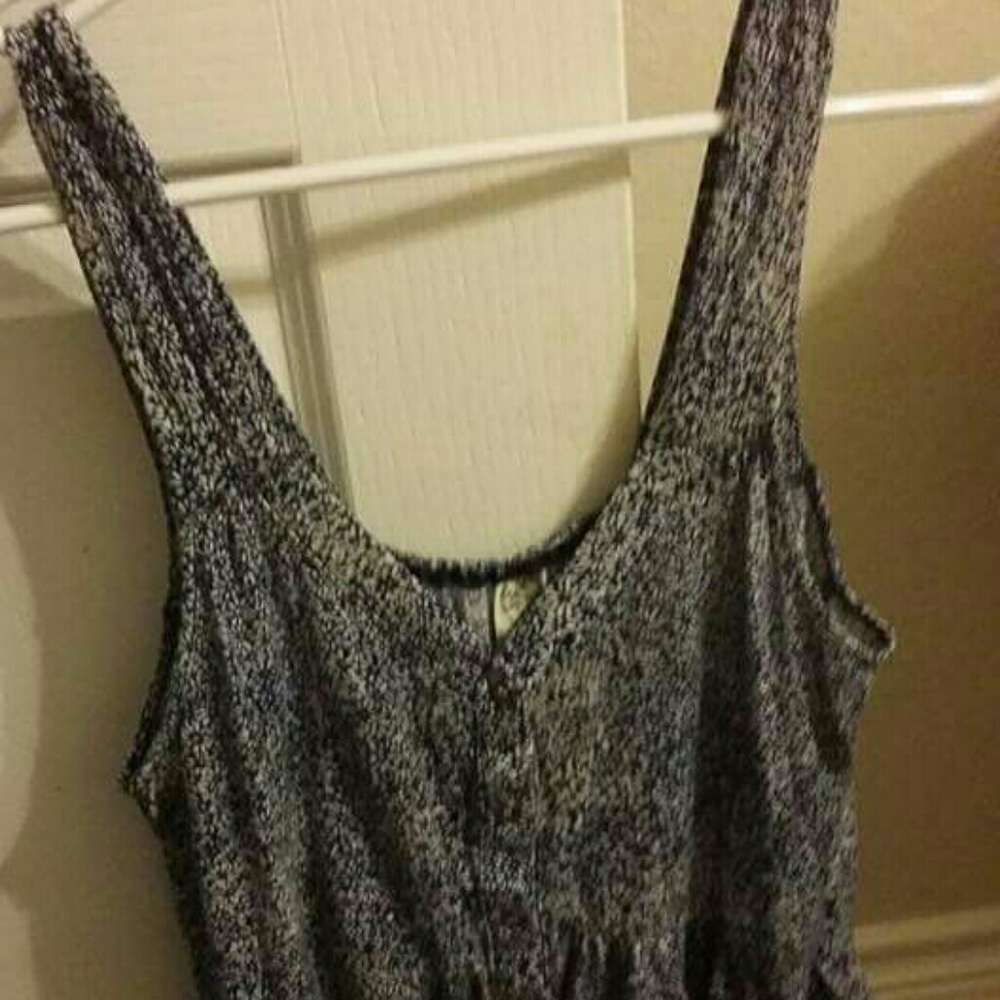 EUC Free People tank size xs could fit a small