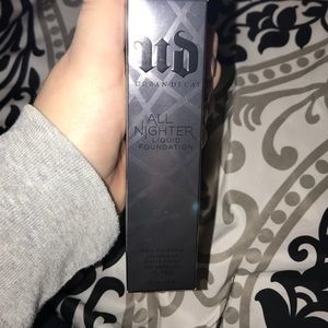 UD All nighter foundation!