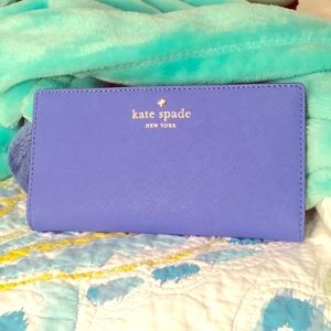 Kate Spade Stacy wallet in Mikas Pond