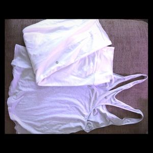 Lululemon tank and yoga pant combo