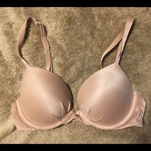Victoria's Secret fabulous push up bra