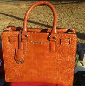 Michael Kors HandBag