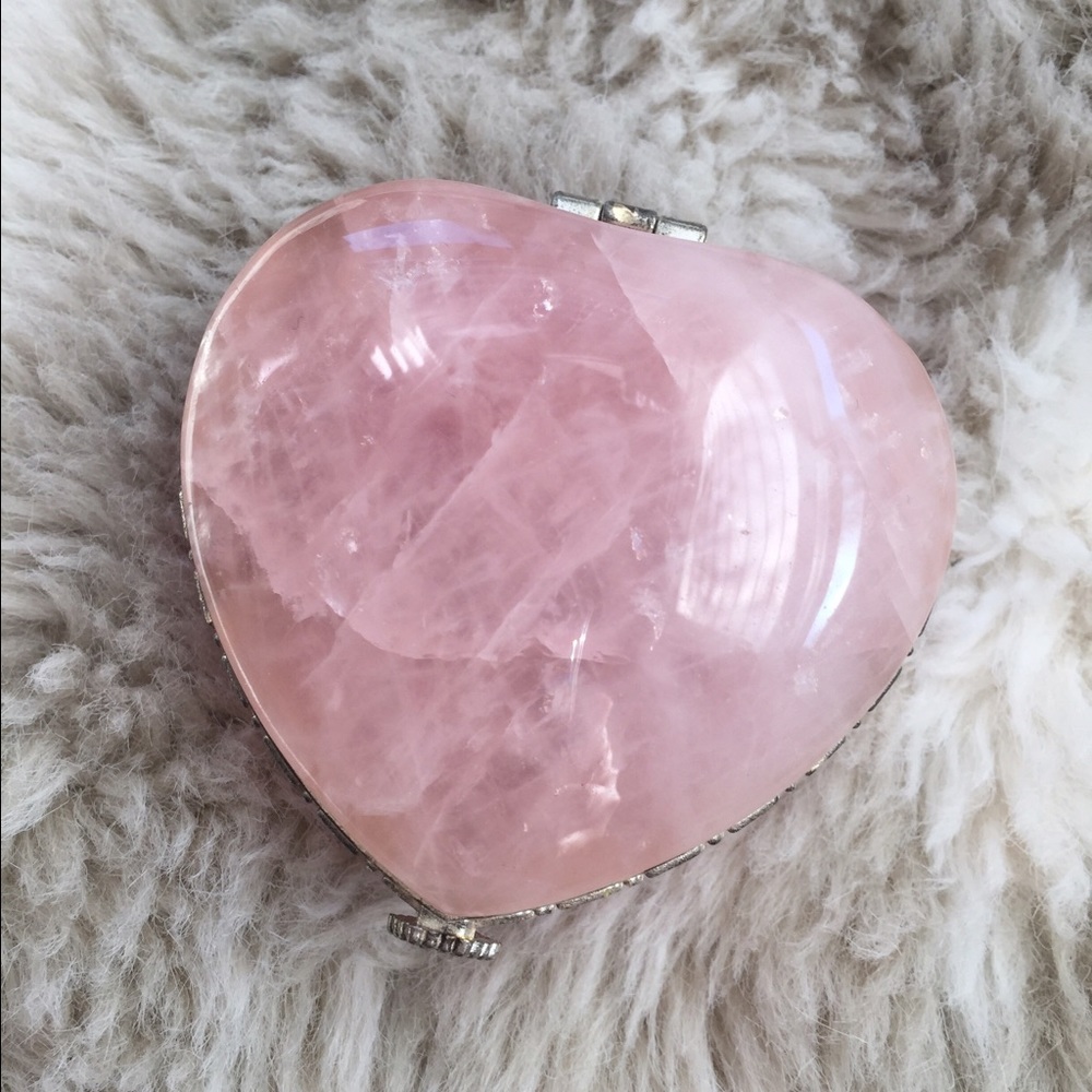 Rose Quartz jewelry box. - Picture 2 of 4