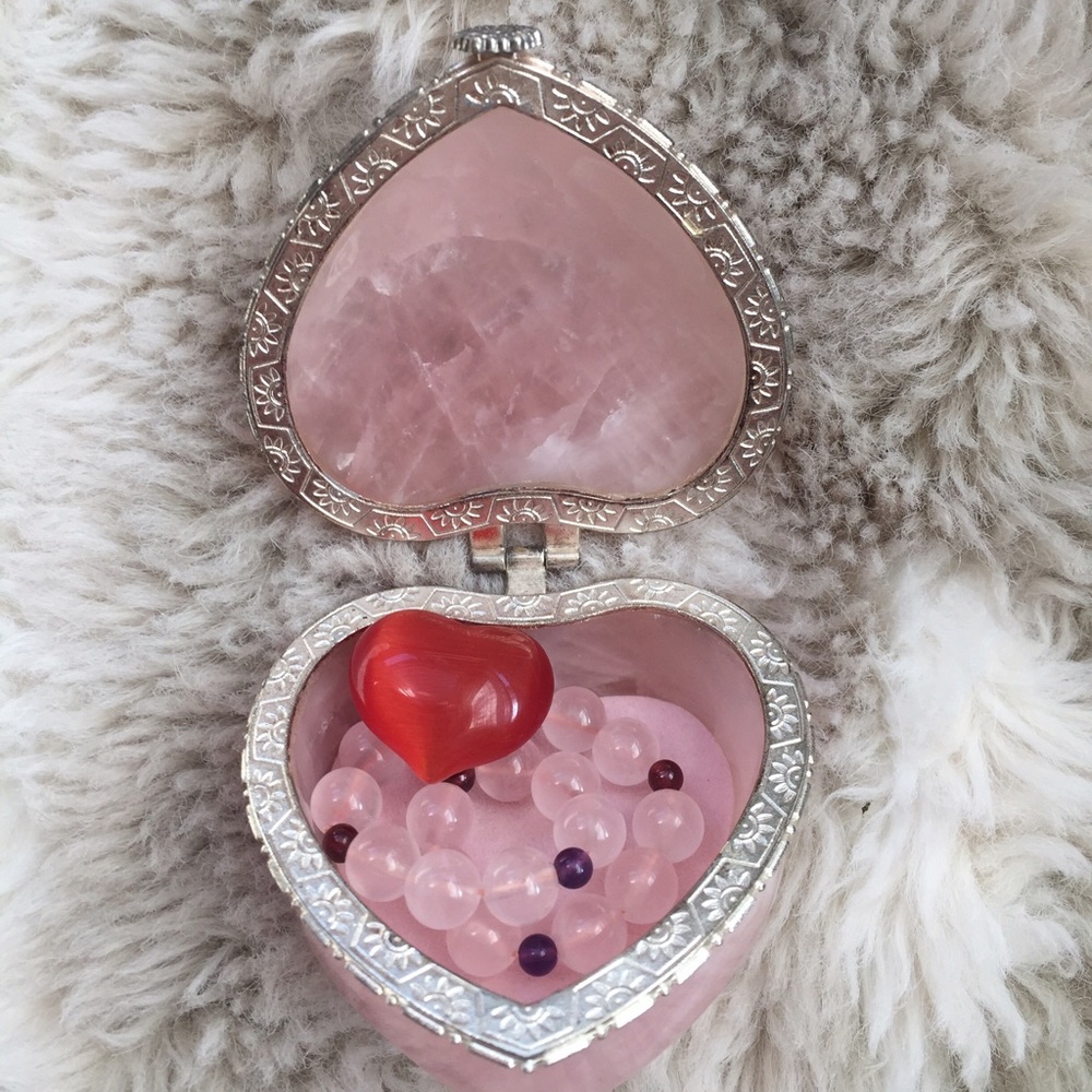 Rose Quartz jewelry box. - Picture 3 of 4