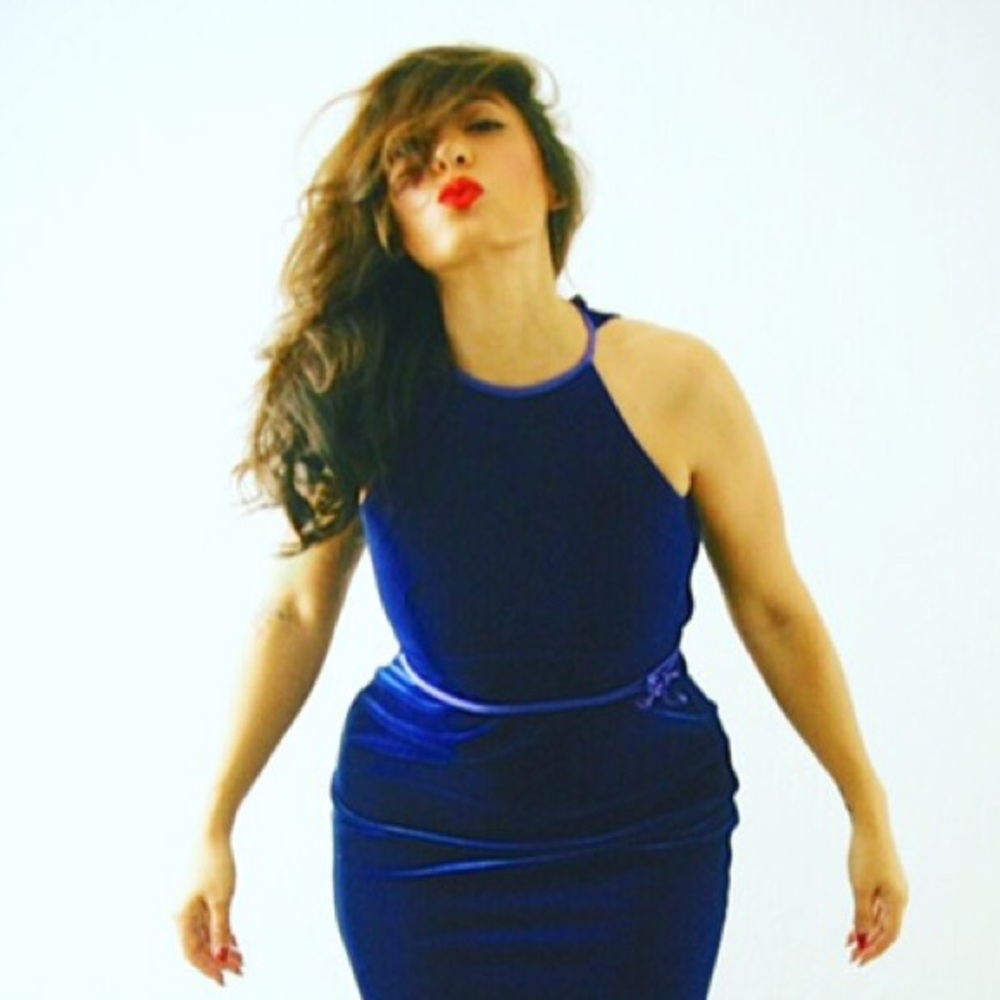 Meet your Posher, Xinthia