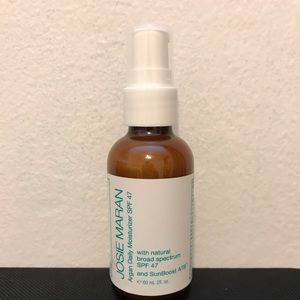 Josie Maran Argan Daily Moisturizer SPF 47