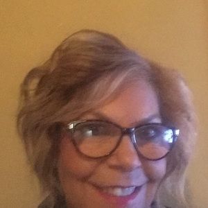 Meet your Posher, Rosanne