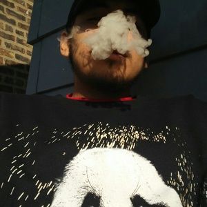 Meet your Posher, Luis