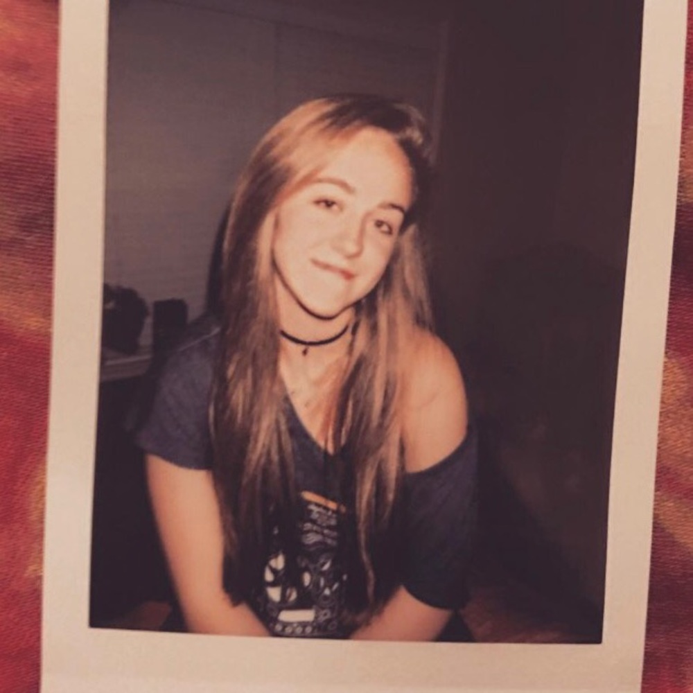 Meet your Posher, Camille