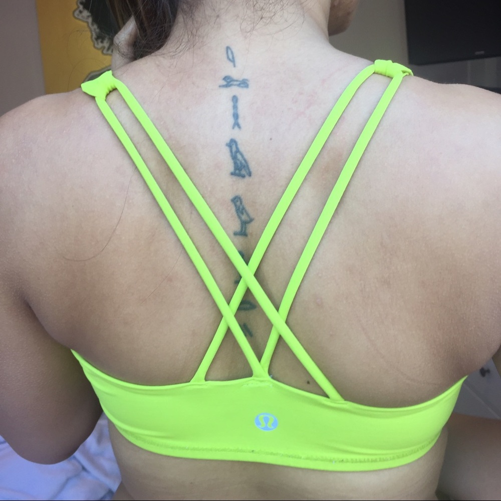 lululemon sports bra