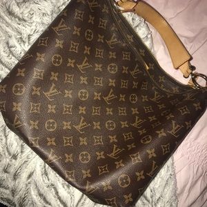 Louis Vuitton Shoulder Bag Louis Vuitton Shoulder Bag
