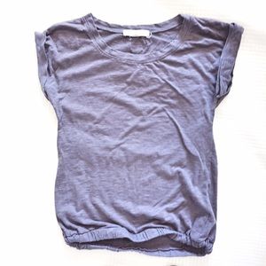 Grey tee