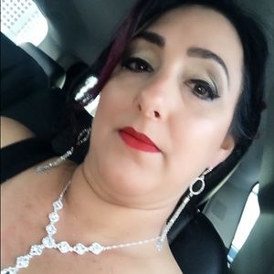 Meet your Posher, Bertha