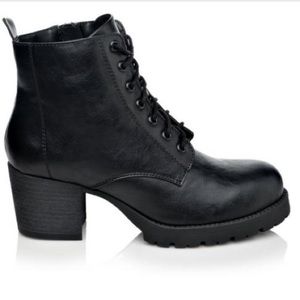 UNR8ED Neville Boots