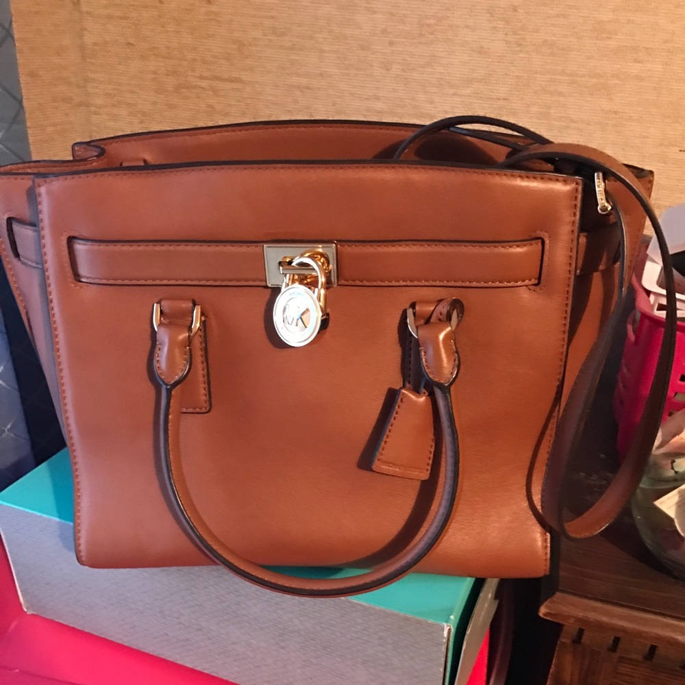 MK Hamilton Large Traveler Satchel