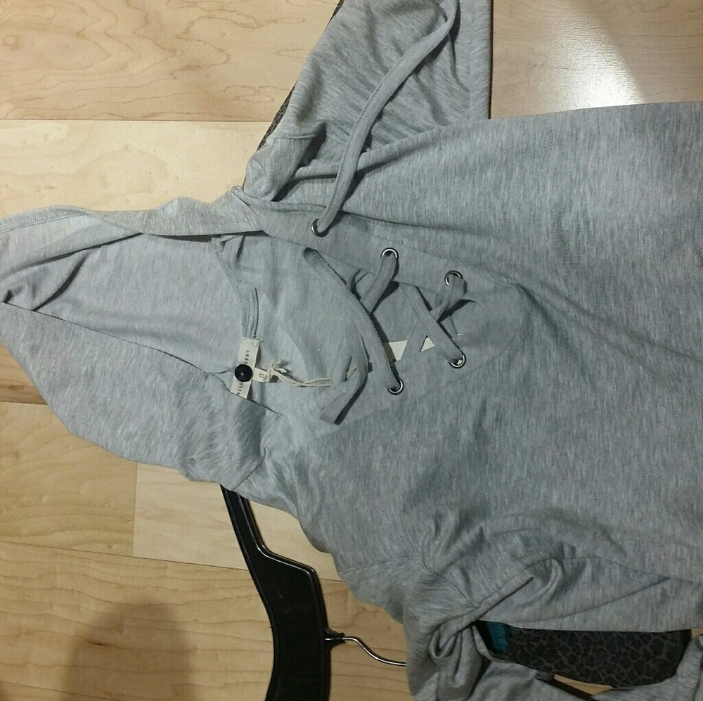 Grey lace up hooded longsleeve Sz small