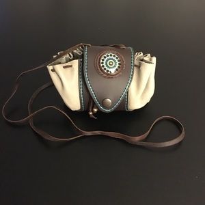 ✌🏻Hippie style crossbody wristlet