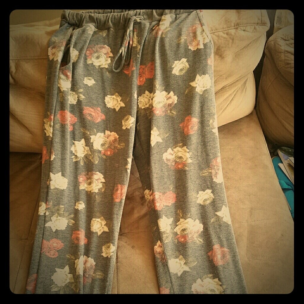 Gray floral jogger