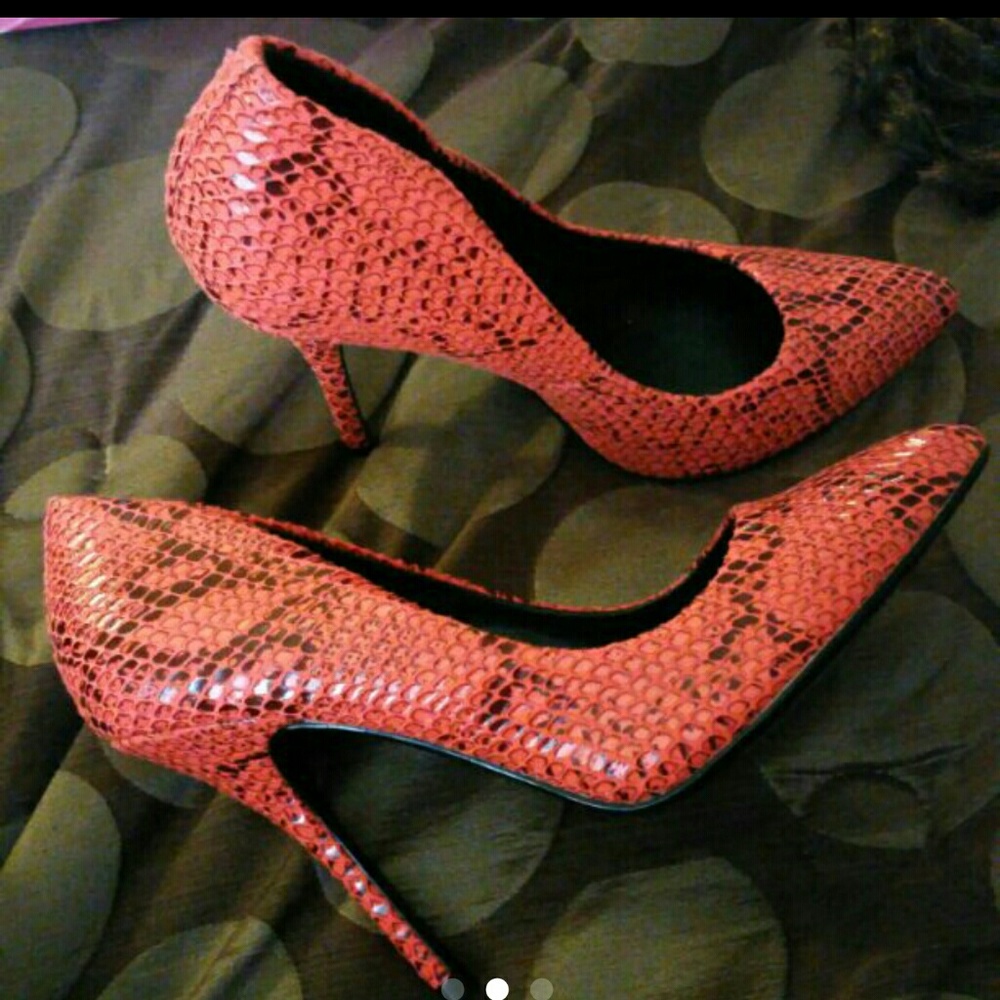 Shoes/pumps