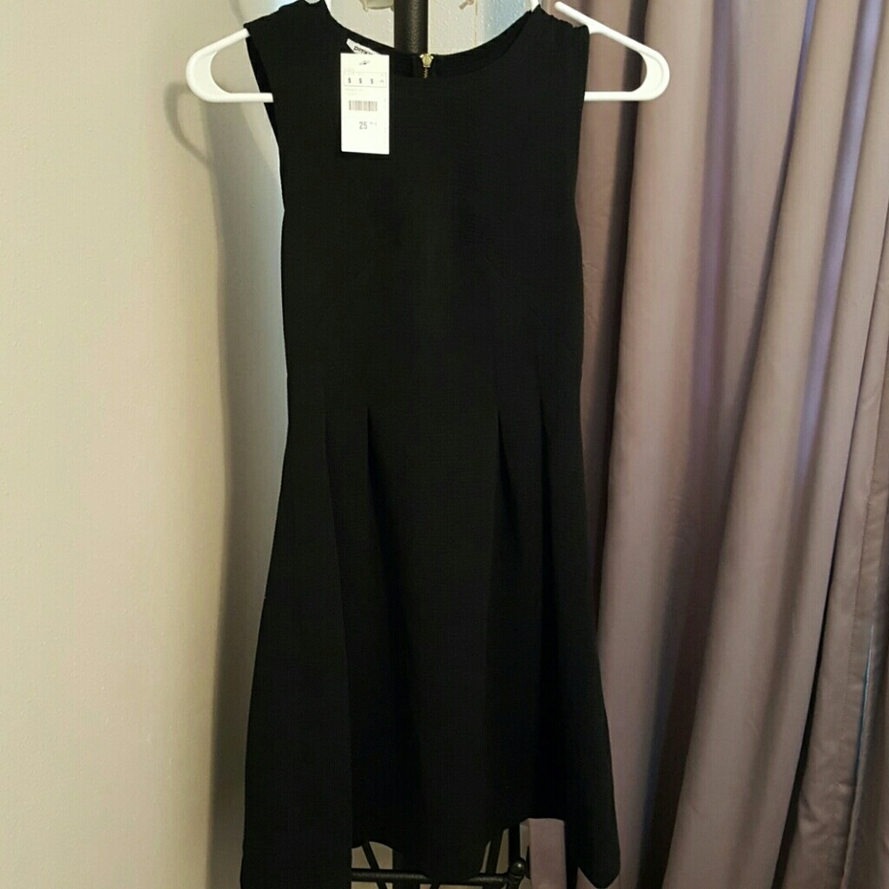 Short Black Skate Dress from Europe