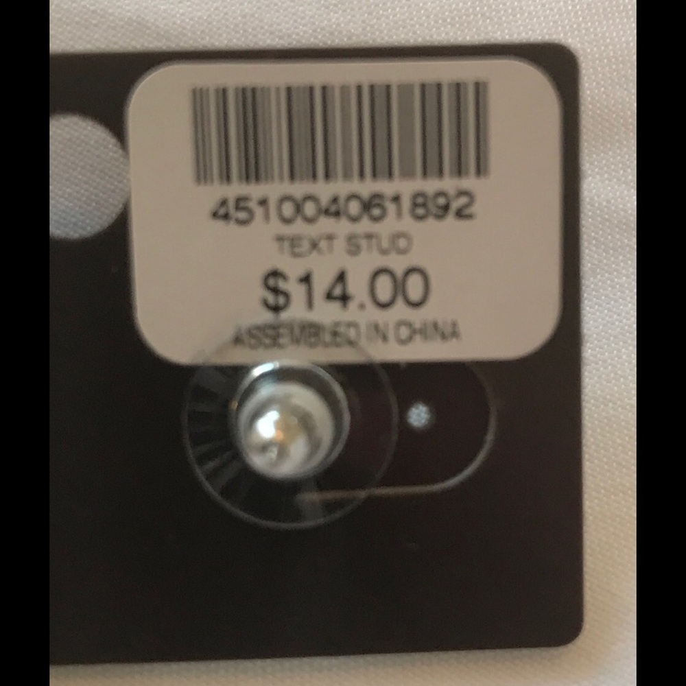 CHICO'S EARRINGS - Picture 2 of 3