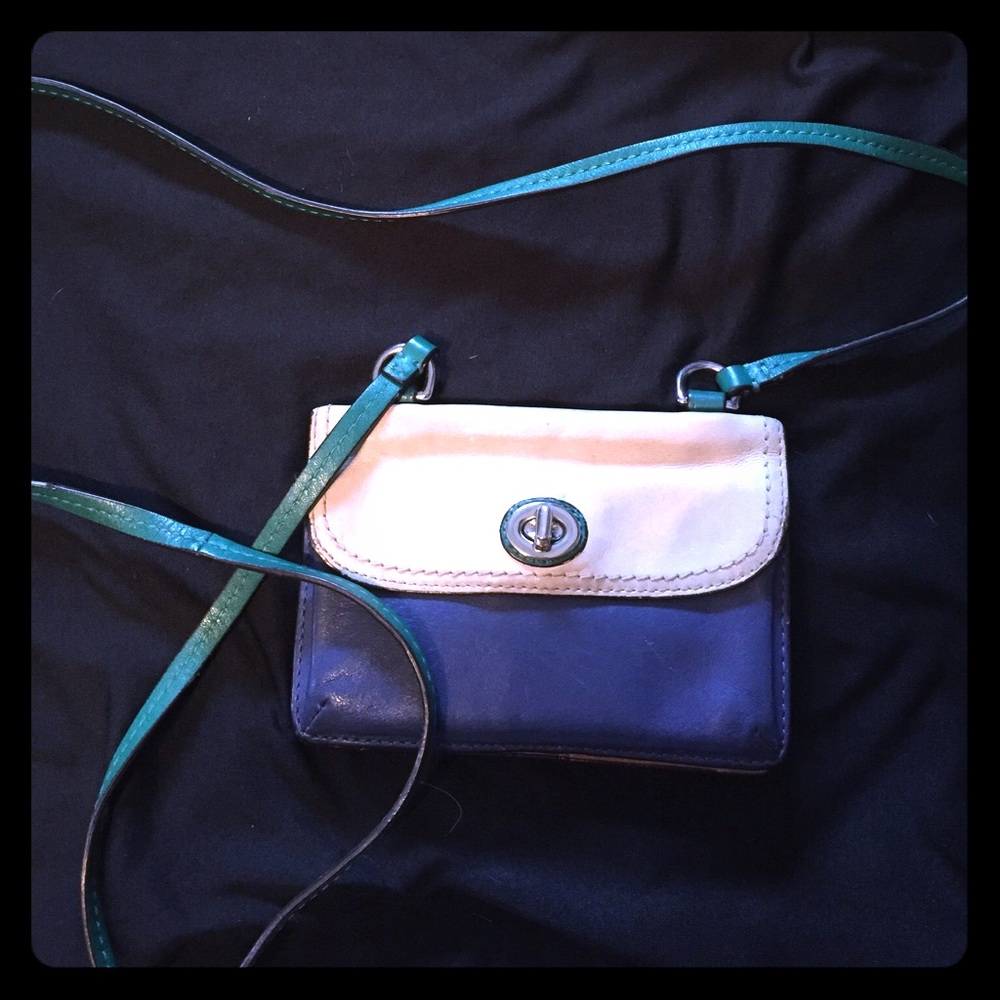 Coach Sling Wallet