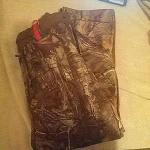 Reeltree camo/pink lined snow pants